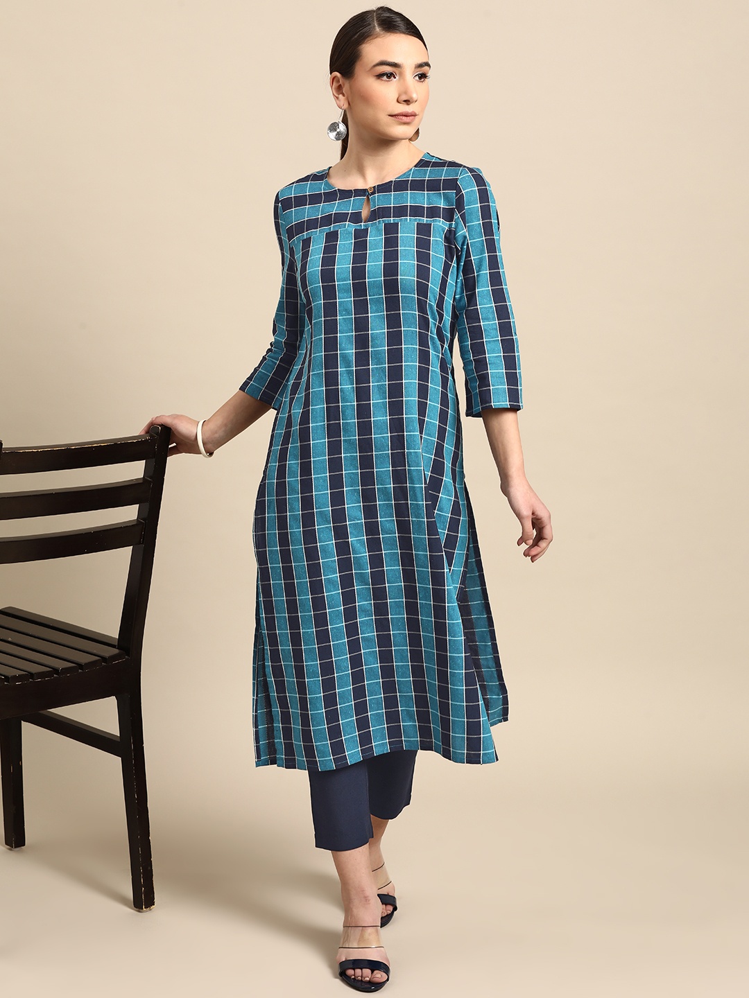 

Anouk Women Blue Checked Yarn Dyed Kurta with Trousers