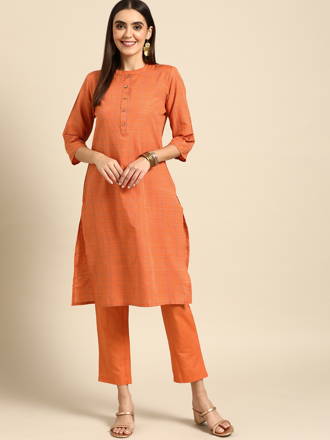 

Anouk Women Orange Kurta with Yarn Dyed Trousers