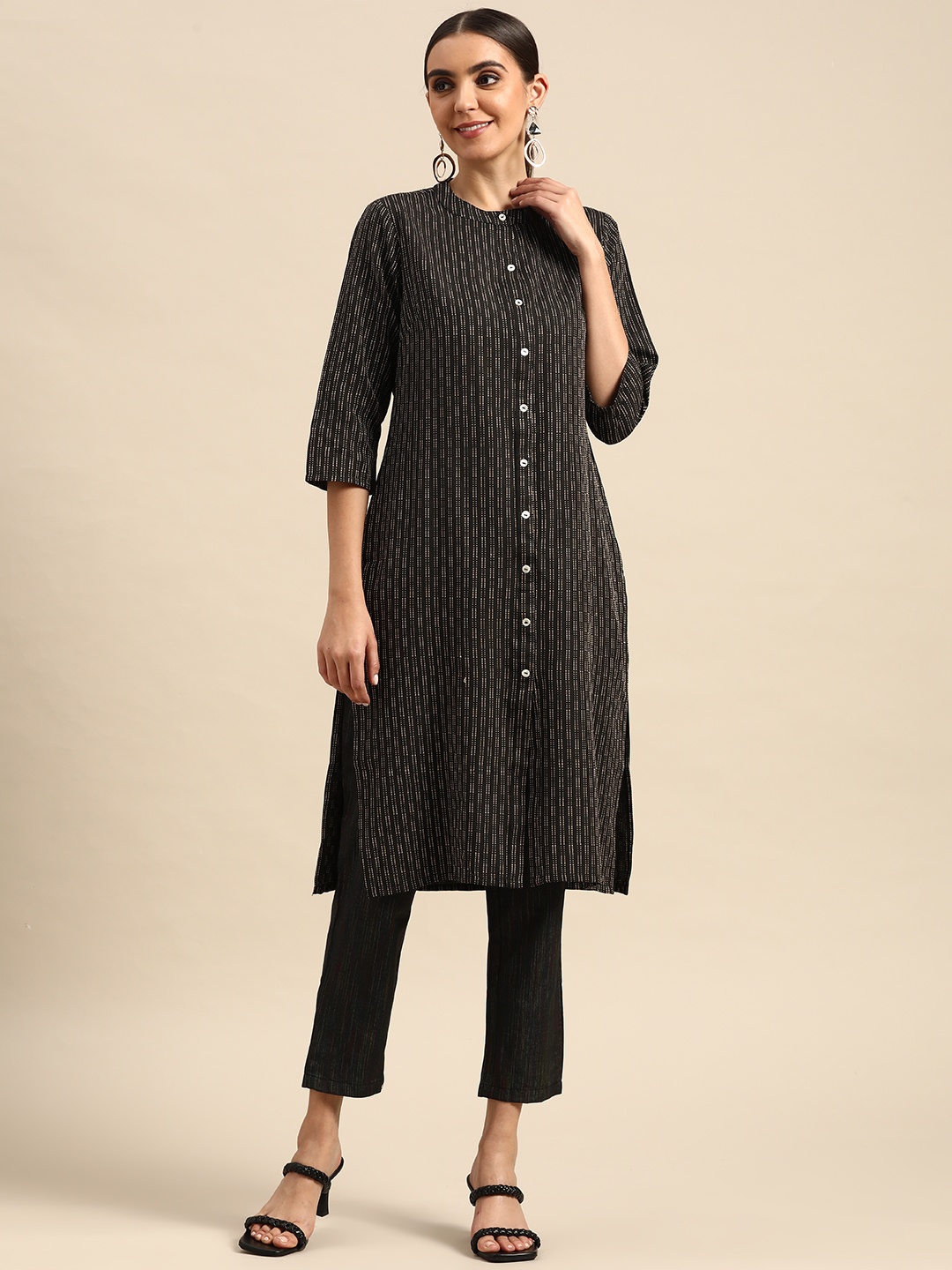 

Anouk Women Black Striped Pure Cotton Yarn-Dyed Kurta with Trousers