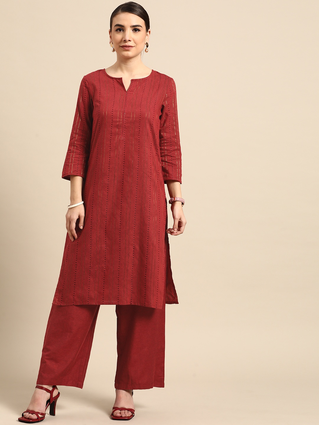

Anouk Women Maroon & Golden Woven Design Yarn Dyed Kurta with Palazzos
