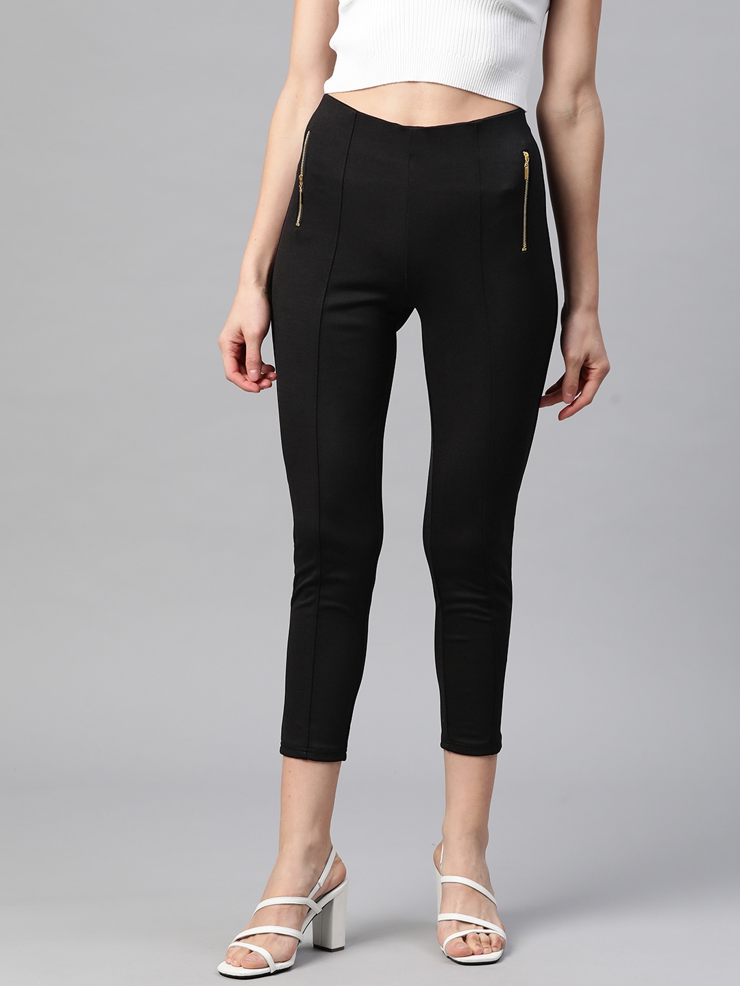 

Cottinfab Women Black Cropped Jegging