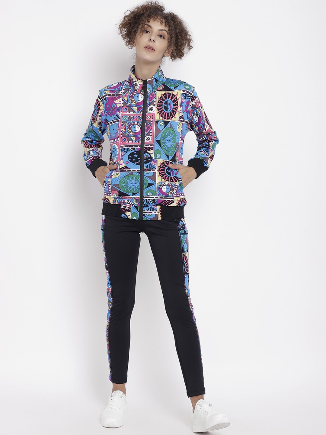 

Chkokko Women Blue & Black Printed Tracksuit