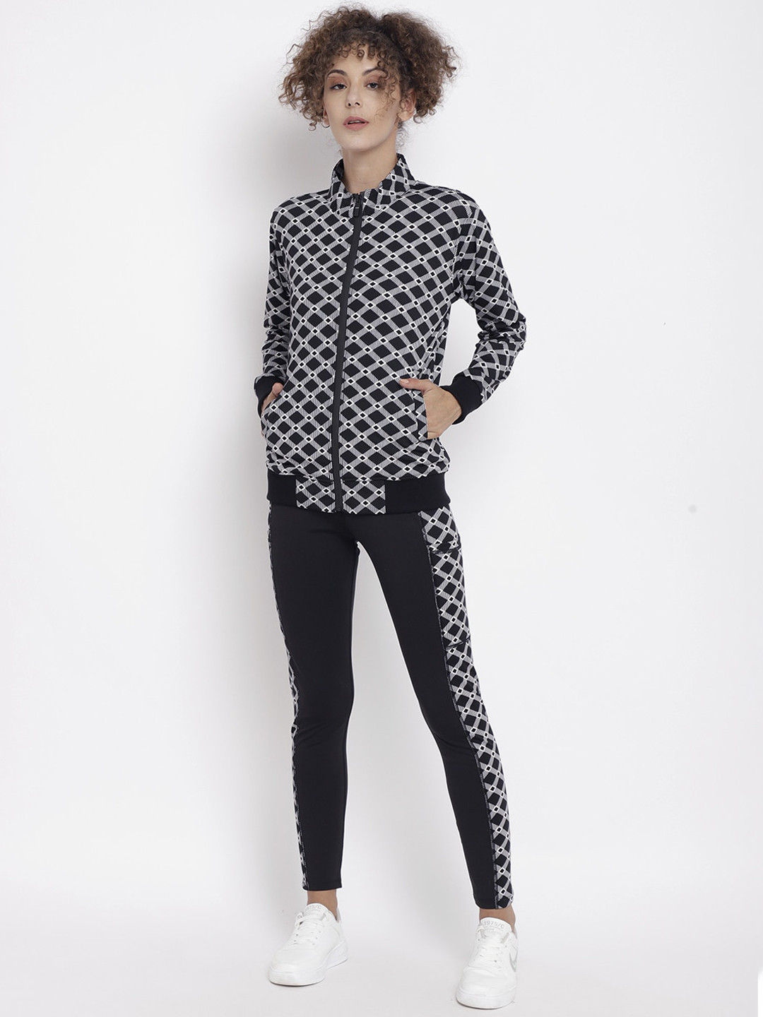 

Chkokko Women Black & Grey Printed Track Suit