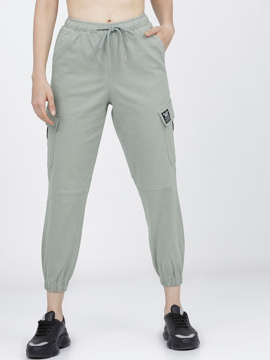 

Tokyo Talkies Women Green Tapered Fit Joggers Trousers