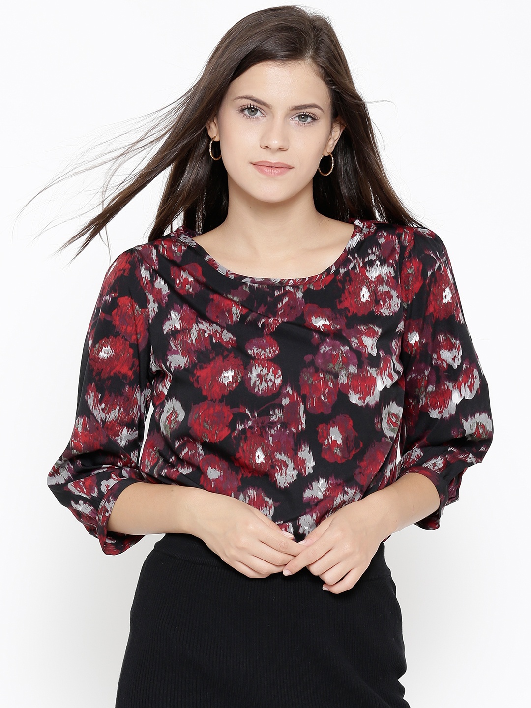 

Sera Women Black & Maroon Printed Regular Top