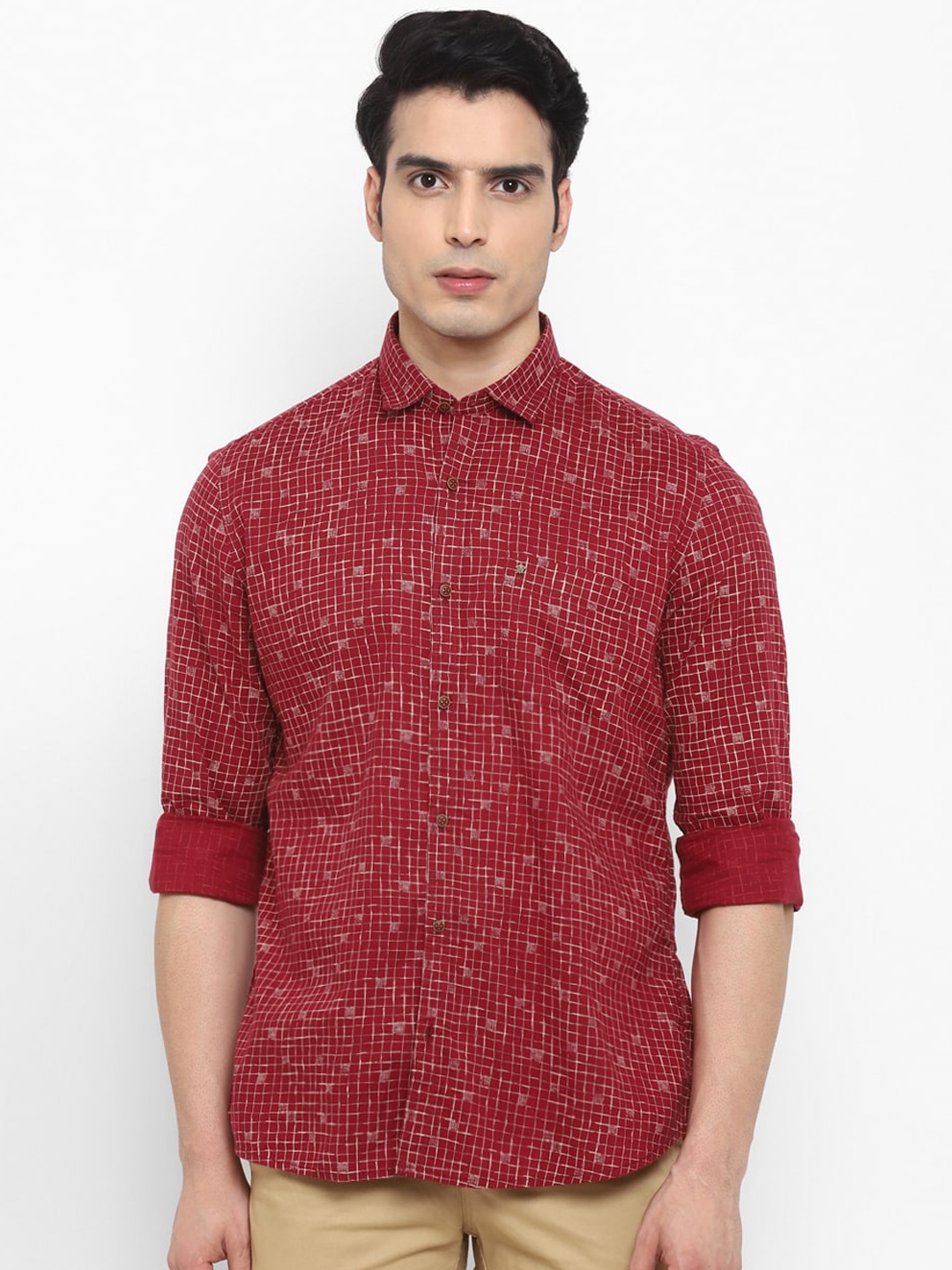 

Turtle Men Red Slim Fit Opaque Printed Cotton Casual Shirt