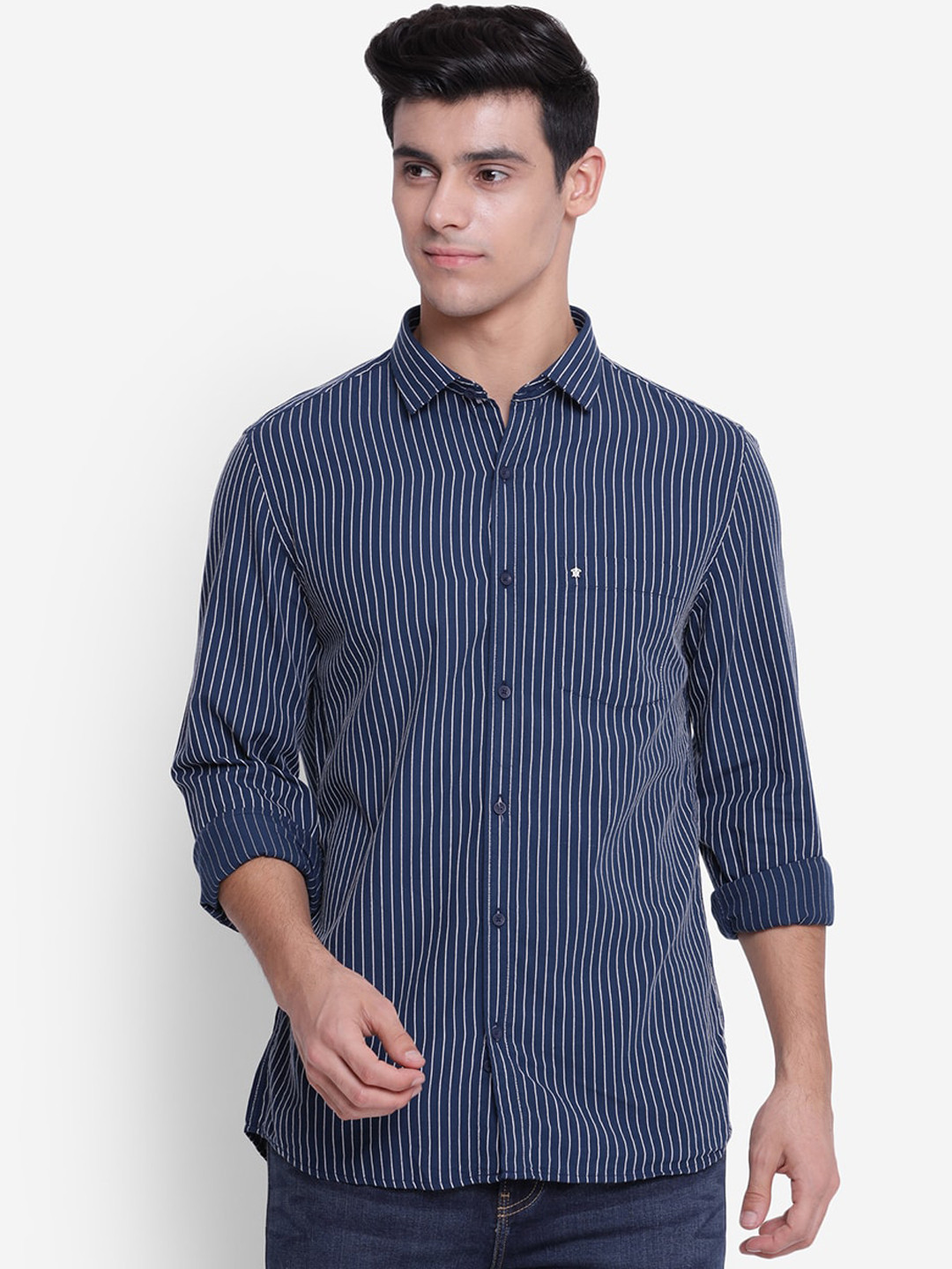

Turtle Men Blue Slim Fit Opaque Striped Casual Shirt