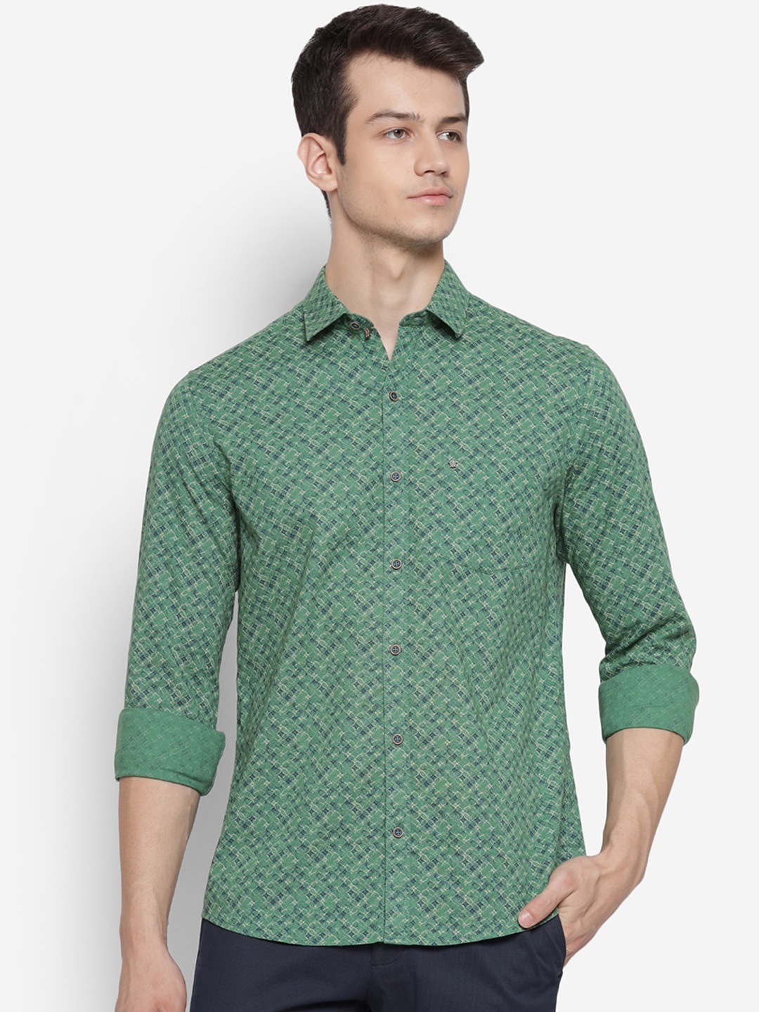 

Turtle Men Green Slim Fit Floral Opaque Printed Casual Shirt