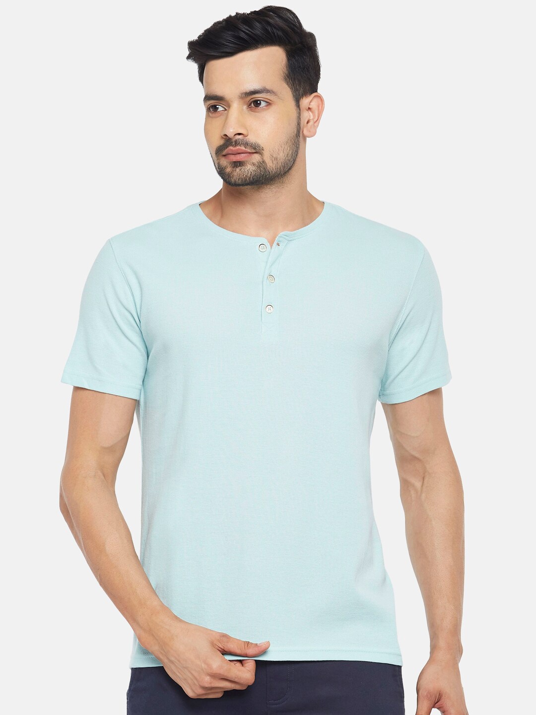 

BYFORD by Pantaloons Men Blue Henley Neck Pockets Slim Fit T-shirt