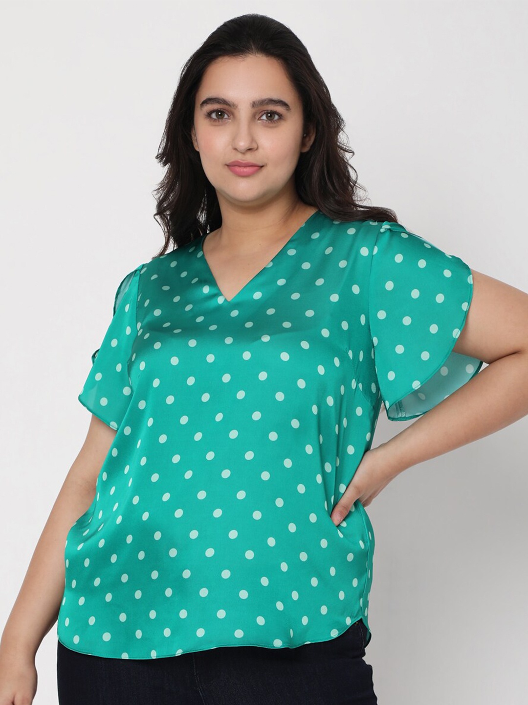 

VERO MODA CURVE Women Green Regular Polka Dots Top