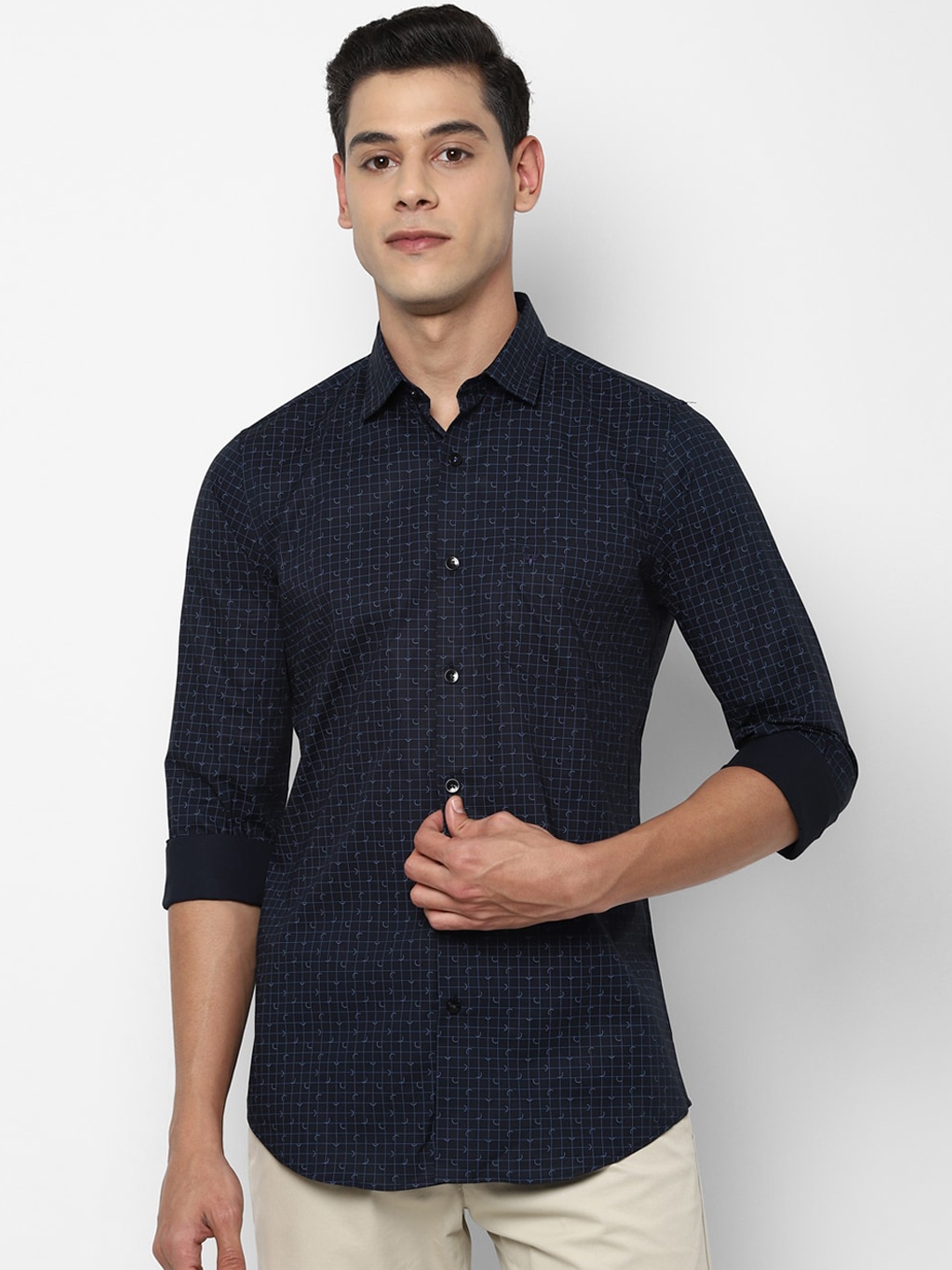 

Allen Solly Men Navy Blue Slim Fit Opaque Printed Casual Shirt