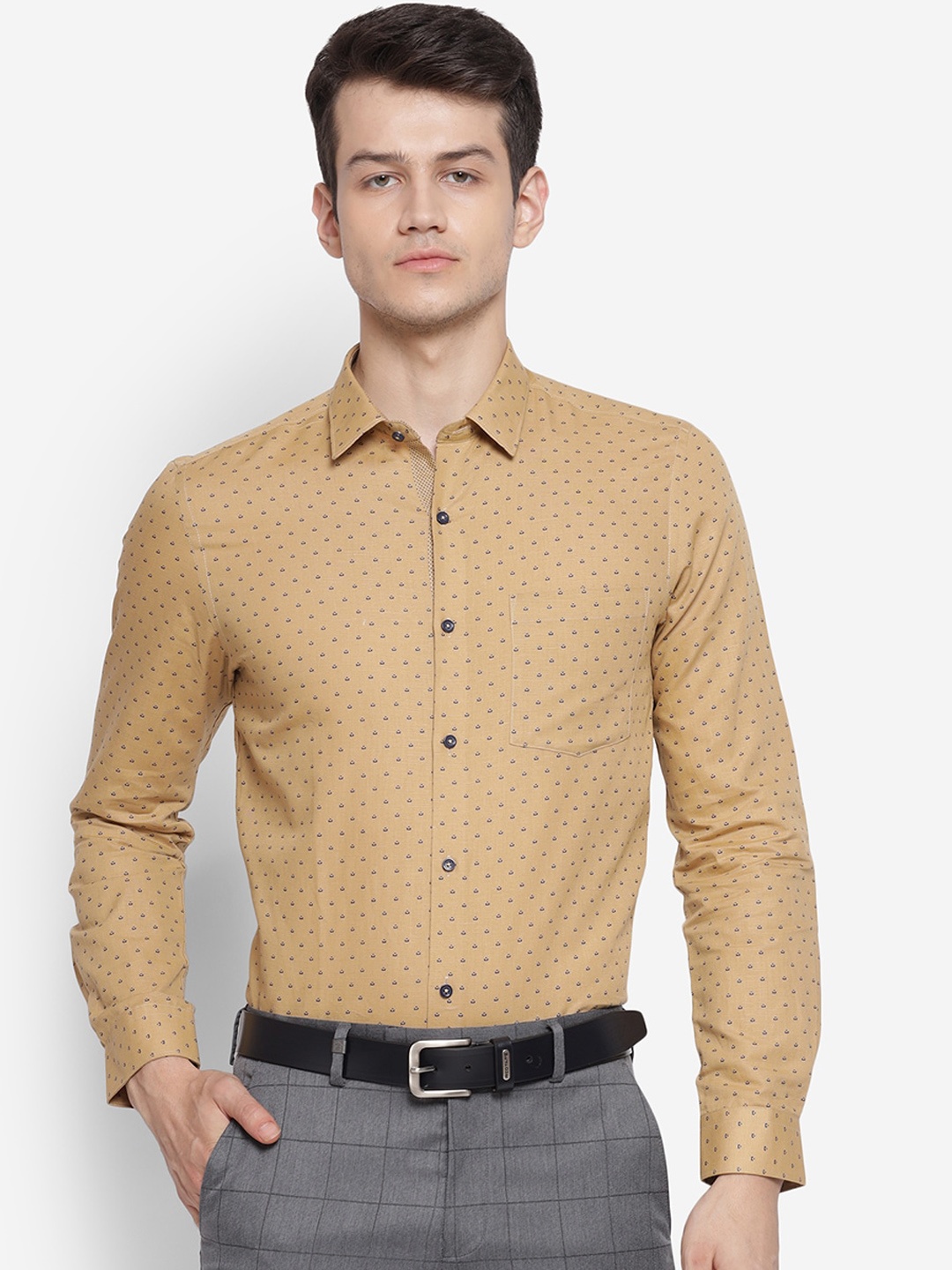 

Turtle Men Khaki Slim Fit Opaque Printed Casual Shirt