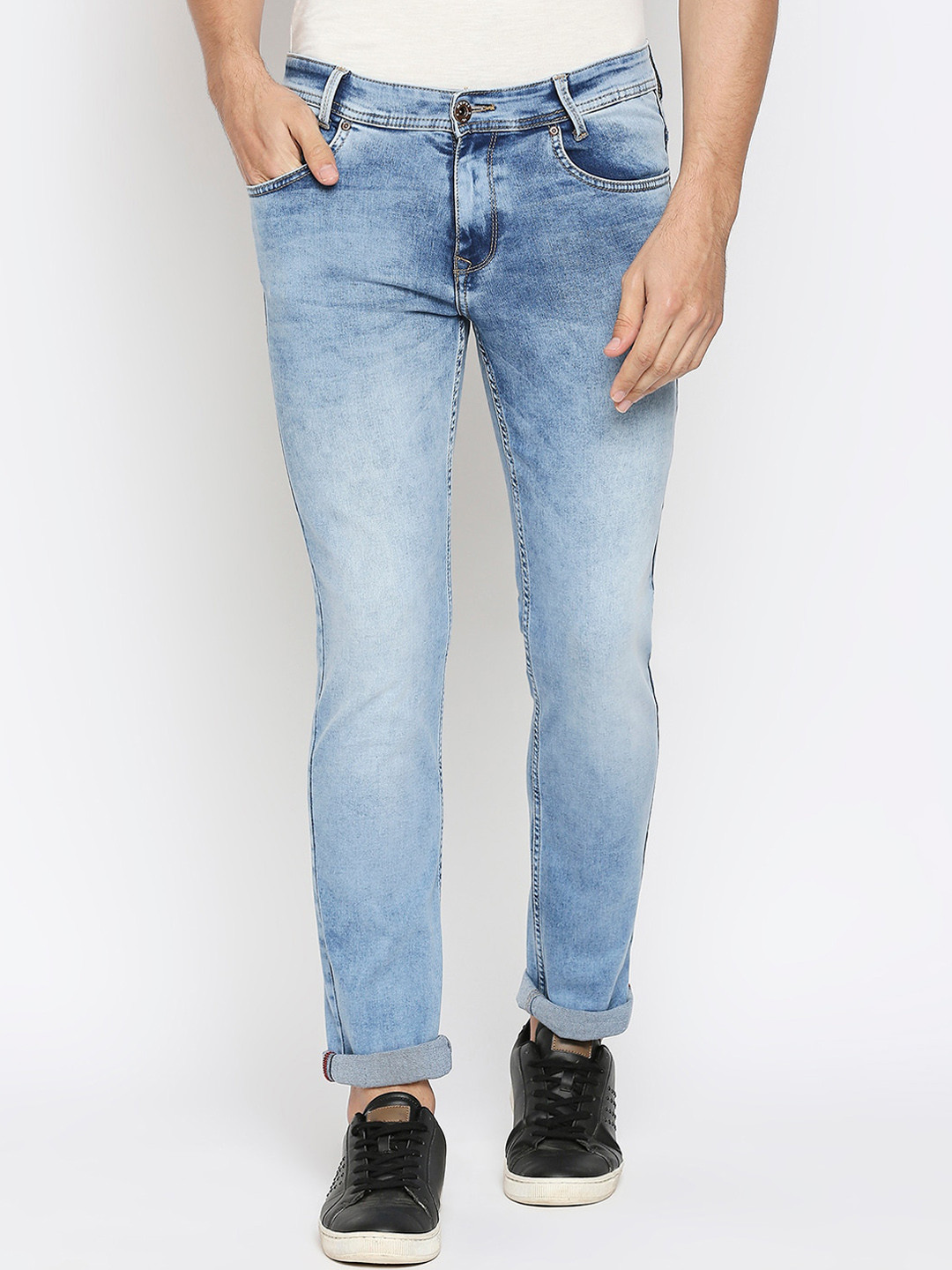 

Mufti Men Blue Heavy Fade Jeans