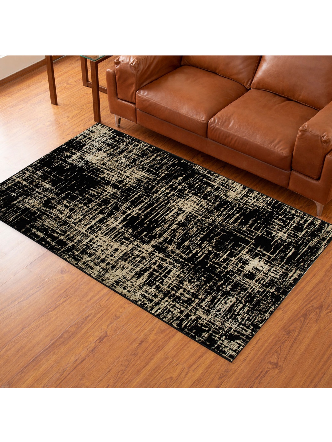 

Home Centre Black Geometric Anti-Skid Carpet