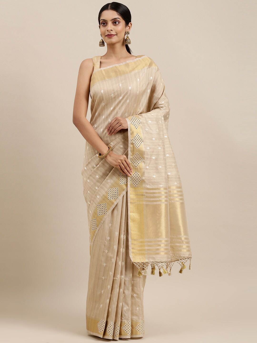 

The Chennai Silks Beige & Gold-Toned Floral Embroidered Saree