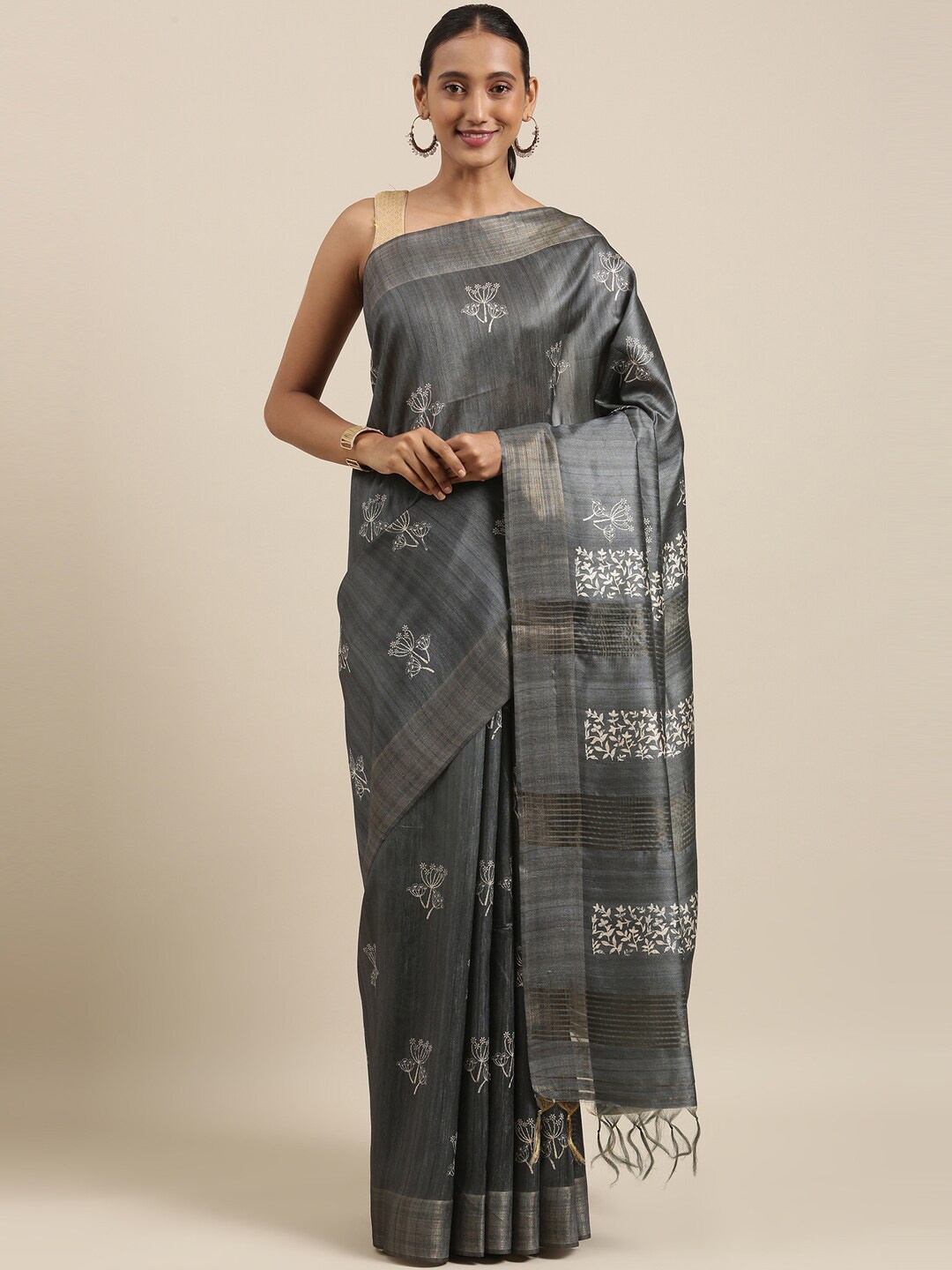 

The Chennai Silks Grey & White Floral Jute Cotton Fusion Saree