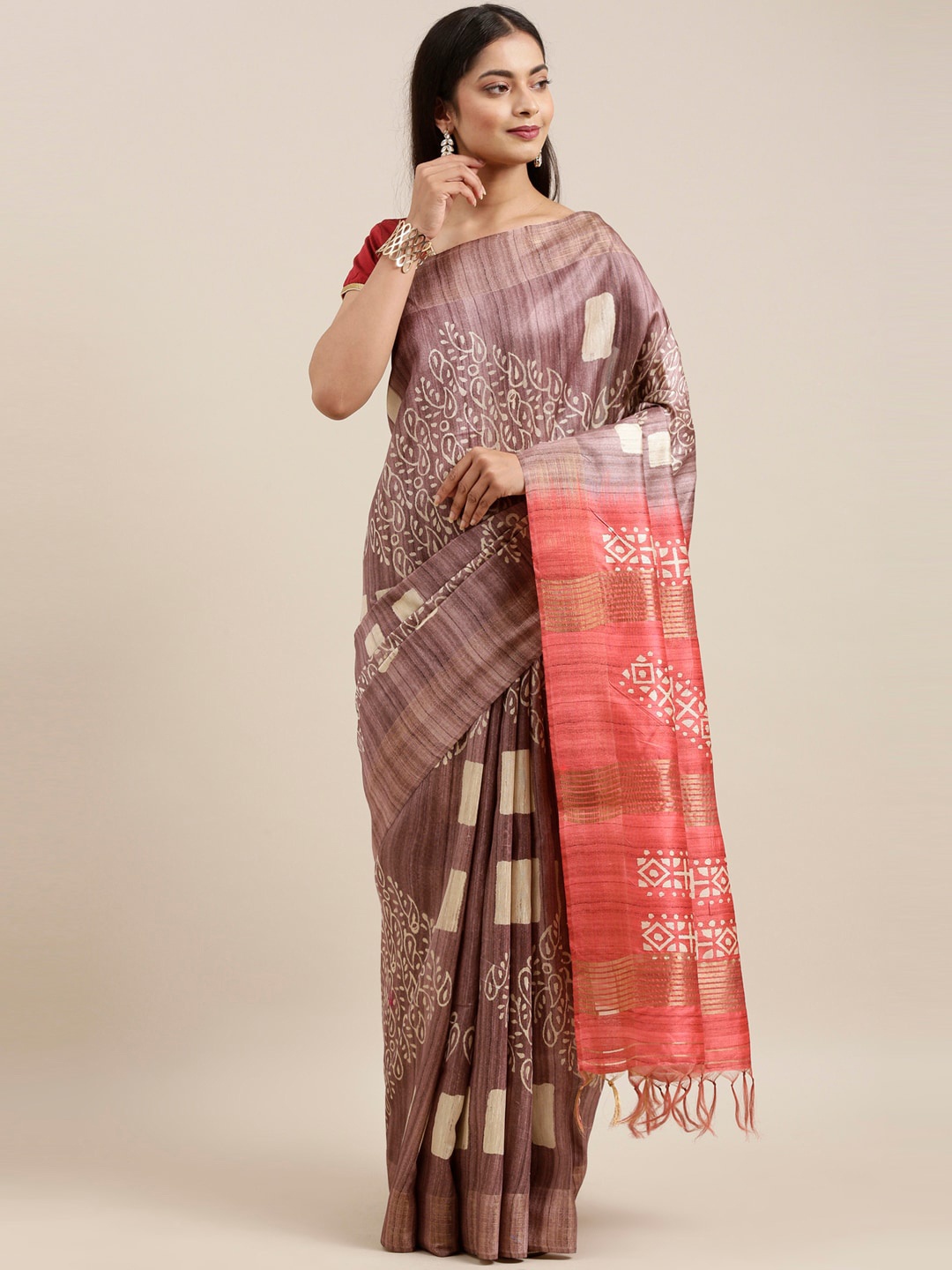 

The Chennai Silks Brown & Beige Floral Jute Cotton Fusion Saree