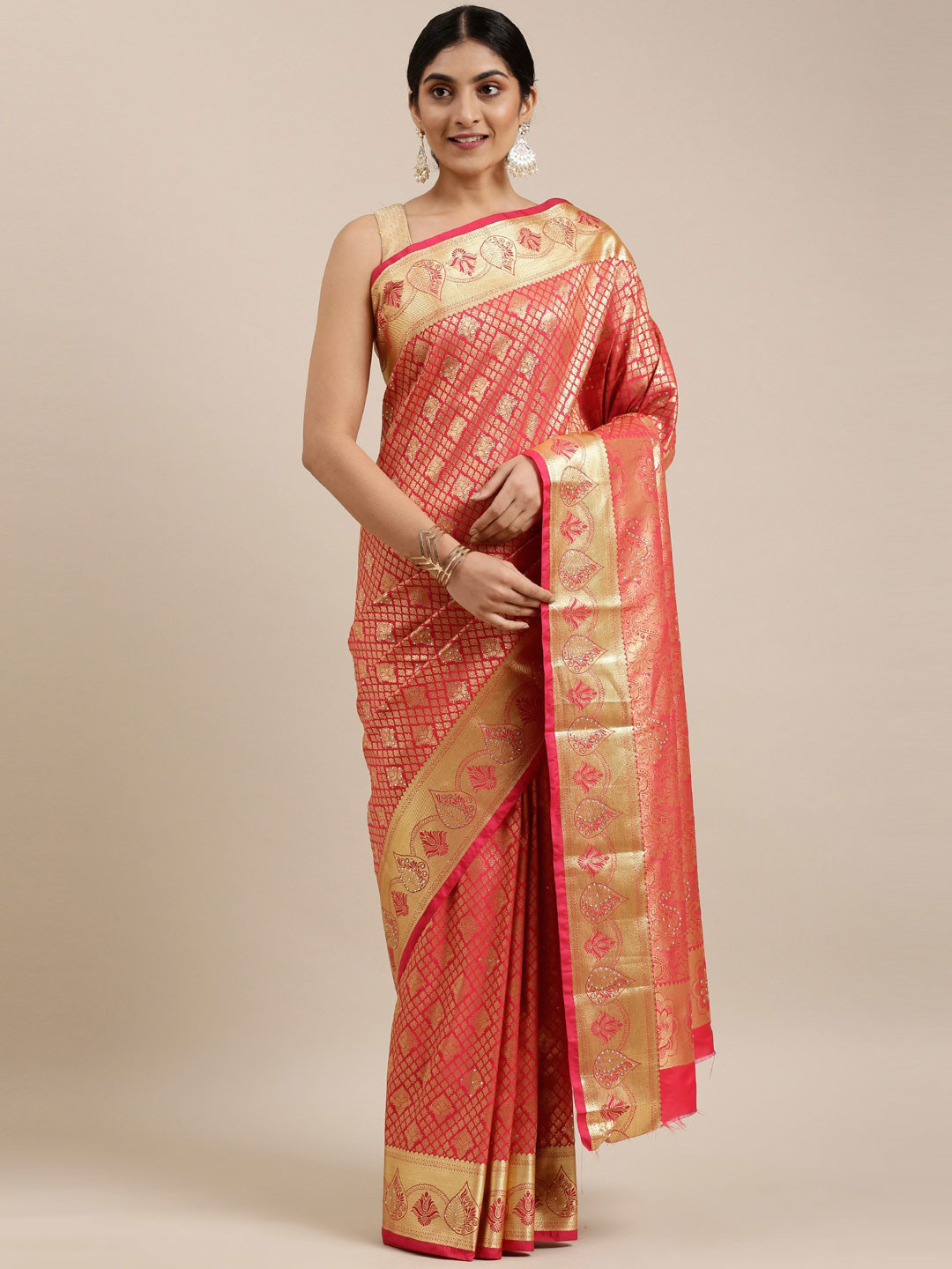 

The Chennai Silks Pink & Gold-Toned Floral Printed Brocade Fusion Saree