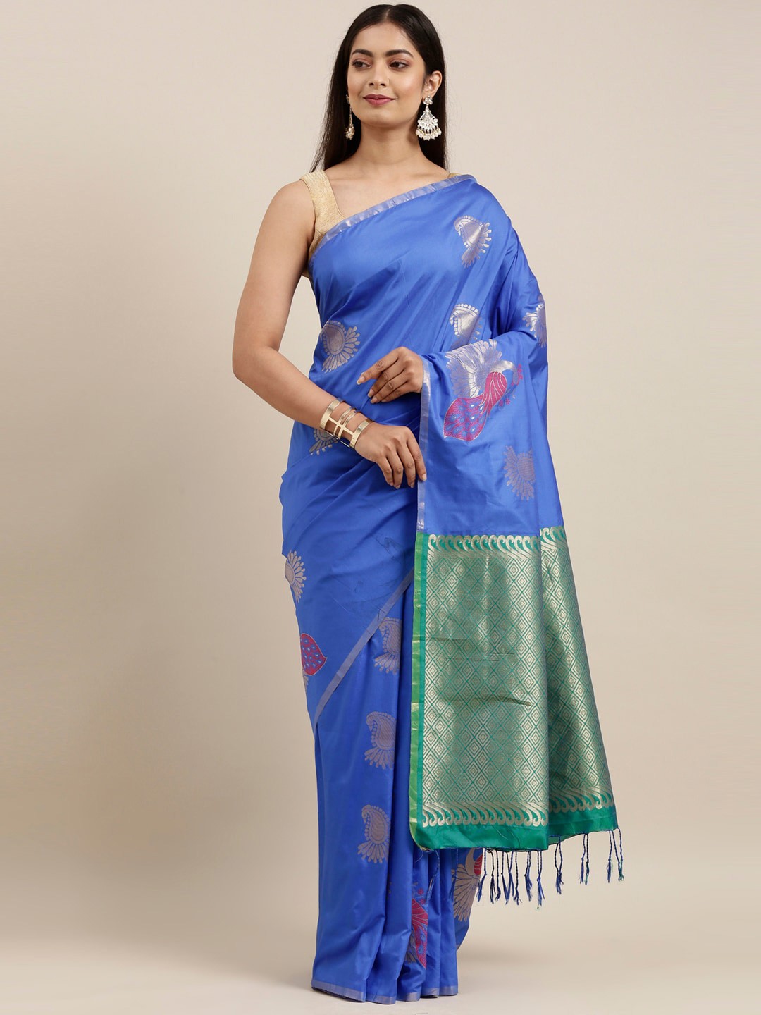 

The Chennai Silks Blue & Silver-Toned Ethnic Motifs Art Silk Saree