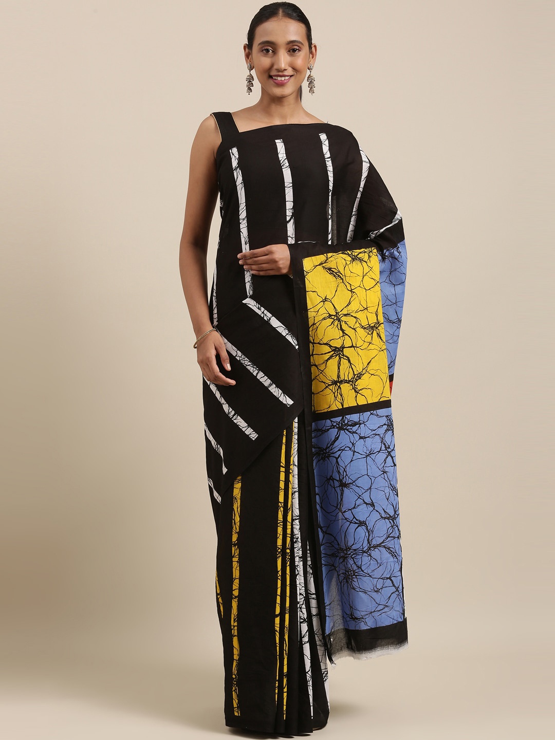 

The Chennai Silks Black & White Batik Pure Cotton Saree