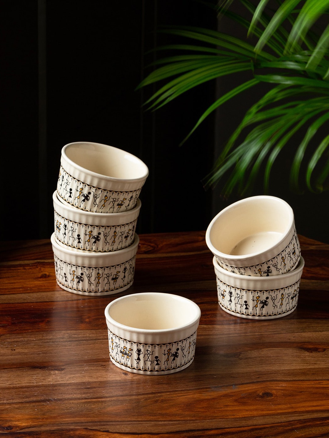 

ExclusiveLane White & Black 6 Pieces Warli Printed Ceramic Glossy Bowls