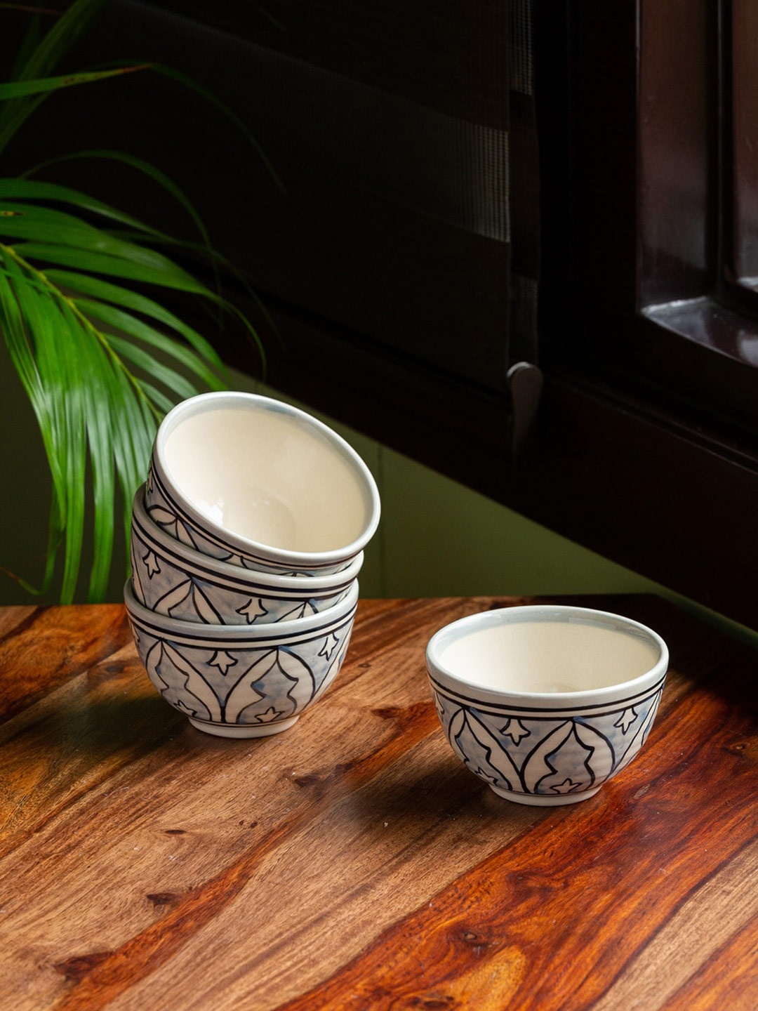 

ExclusiveLane Grey & Black Set of 4 Hand Painted Printed Ceramic Dinner Bowls