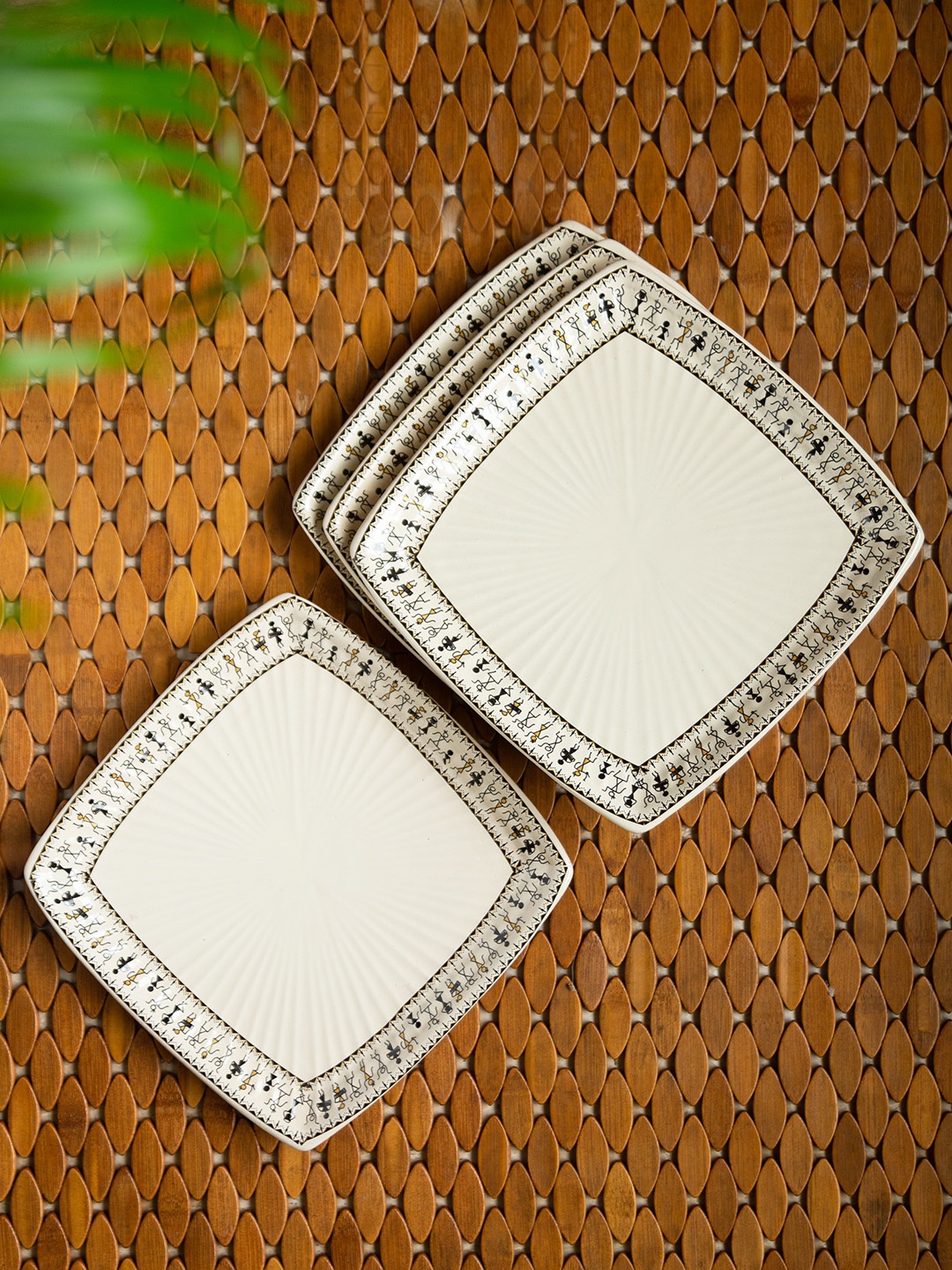 

ExclusiveLane White & Black Set of 4 Warli Printed Ceramic Dinner Plates