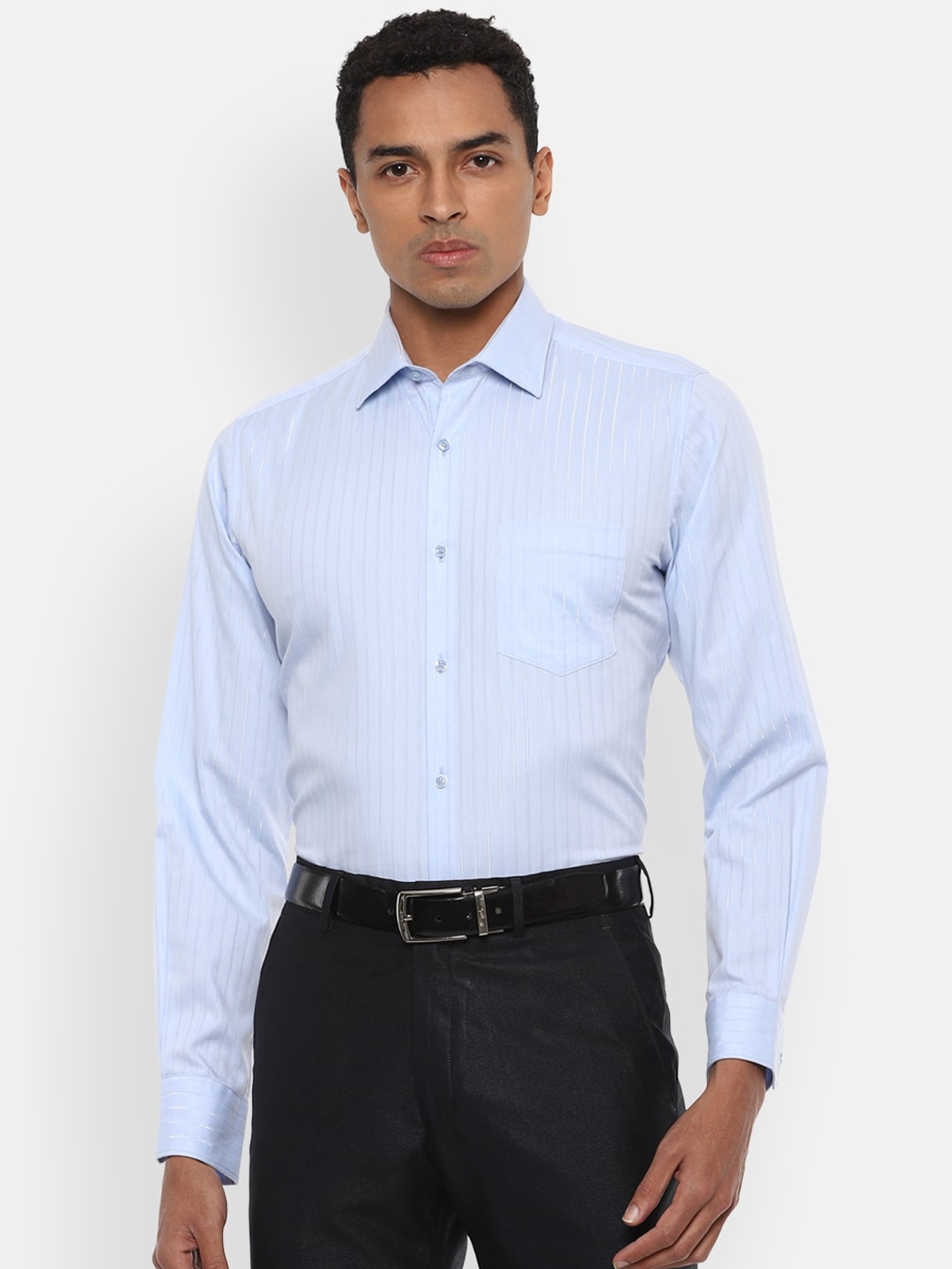 

Van Heusen Men Blue Striped Formal Shirt