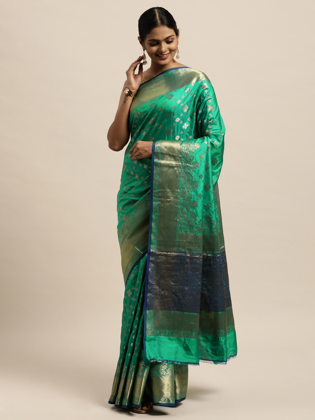 

SANGAM PRINTS Green & Gold-Toned Ethnic Motifs Zari Pure Silk Saree