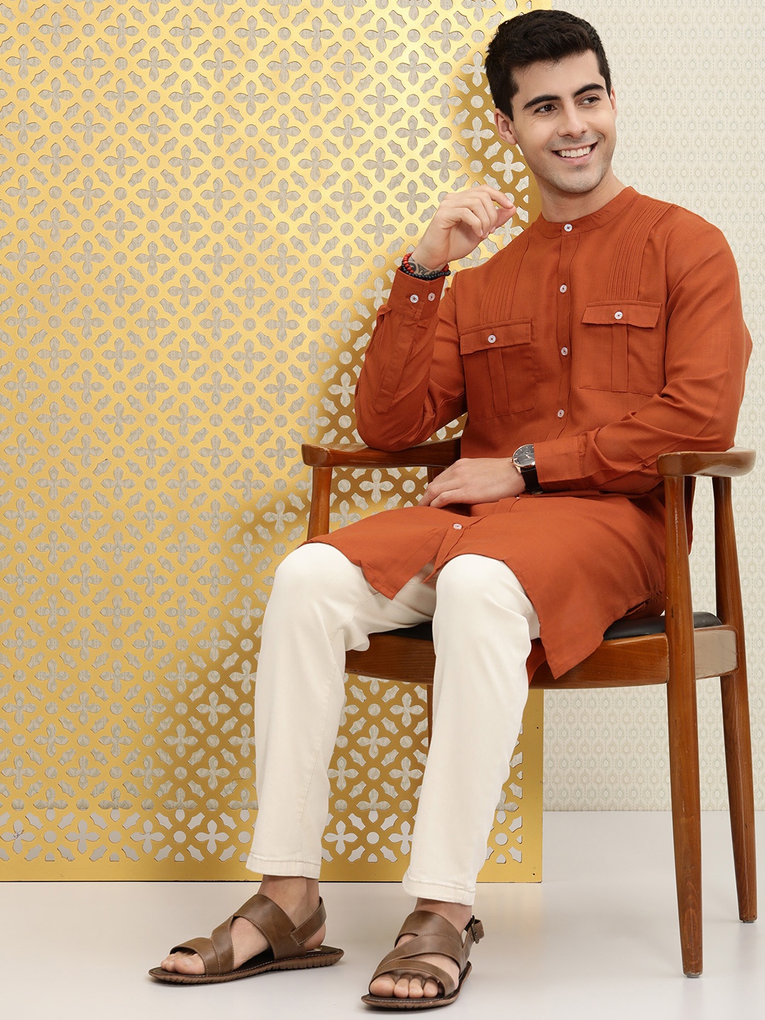

Ode by House of Pataudi Men Rust Orange Pocket Detail Rozana Kurta