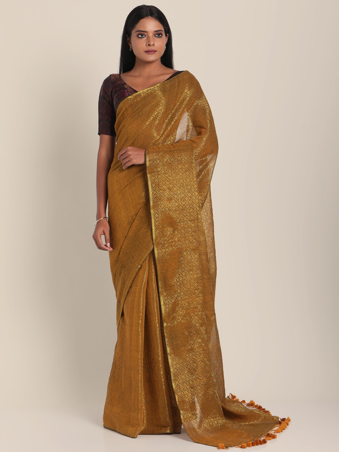 

Suta Gold-Toned Pure Cotton Woven Design Saree