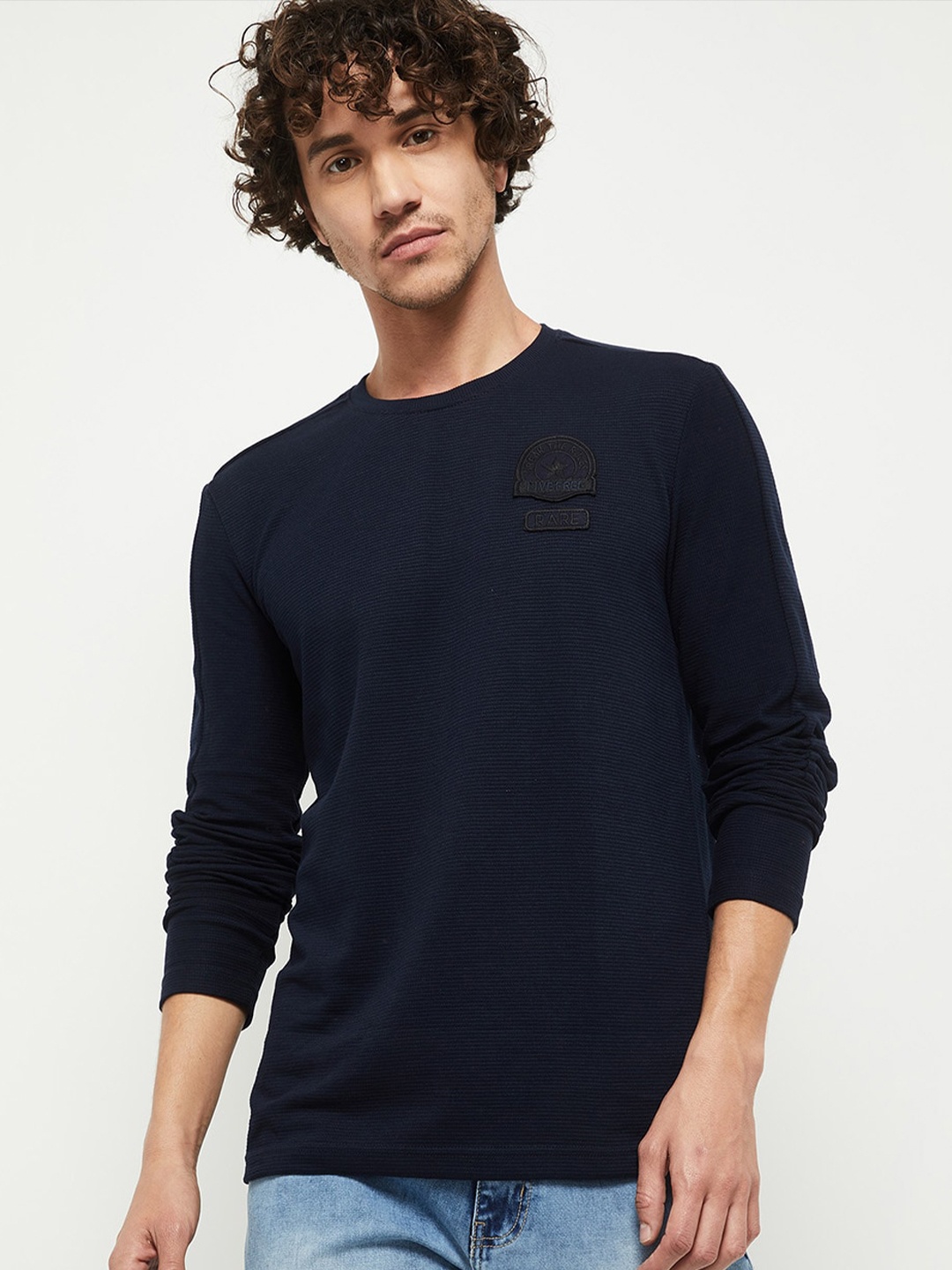 

max Men Navy Blue Solid T-shirt