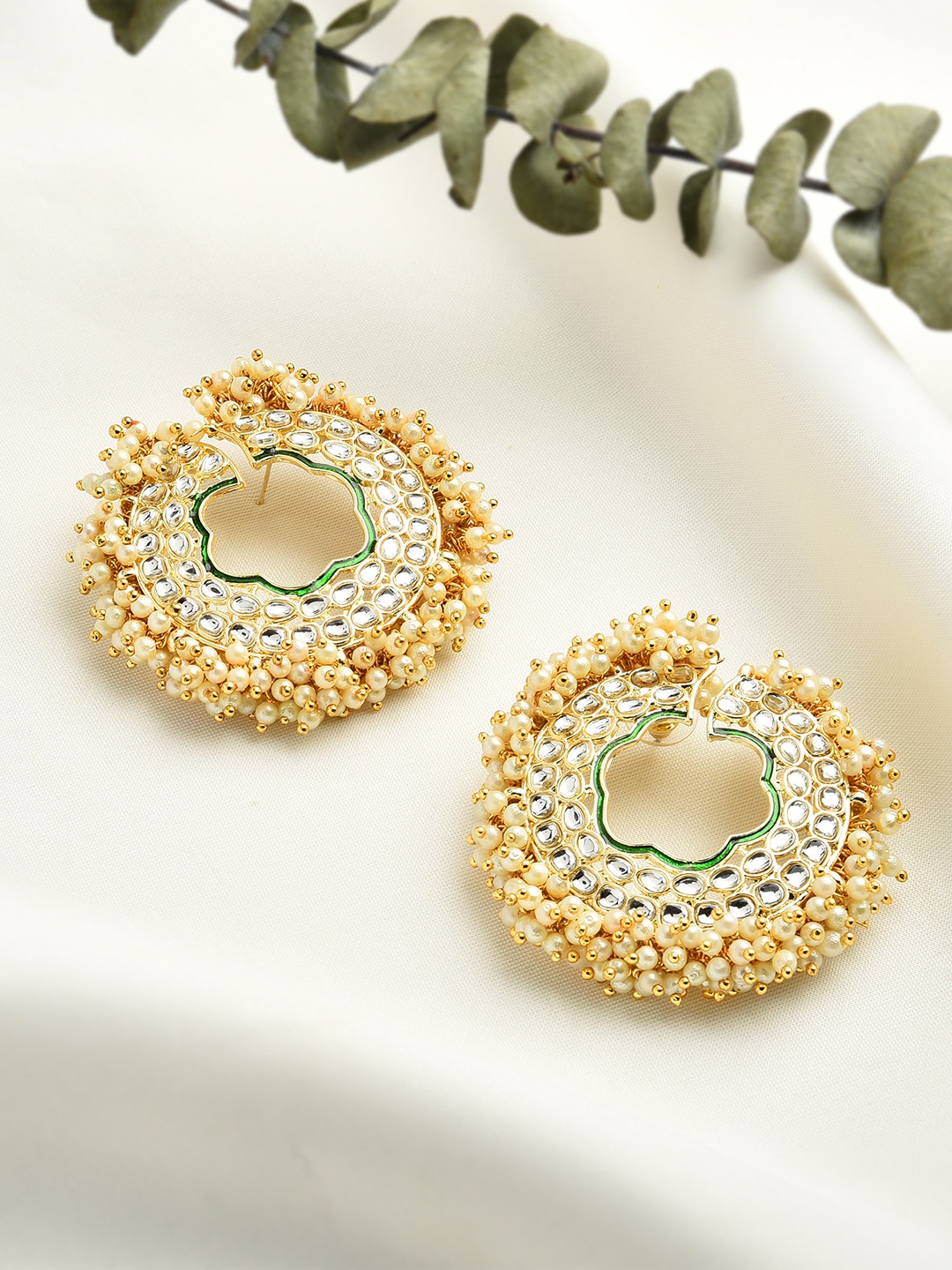 

Zaveri Pearls Gold-Toned Contemporary Studs Earrings