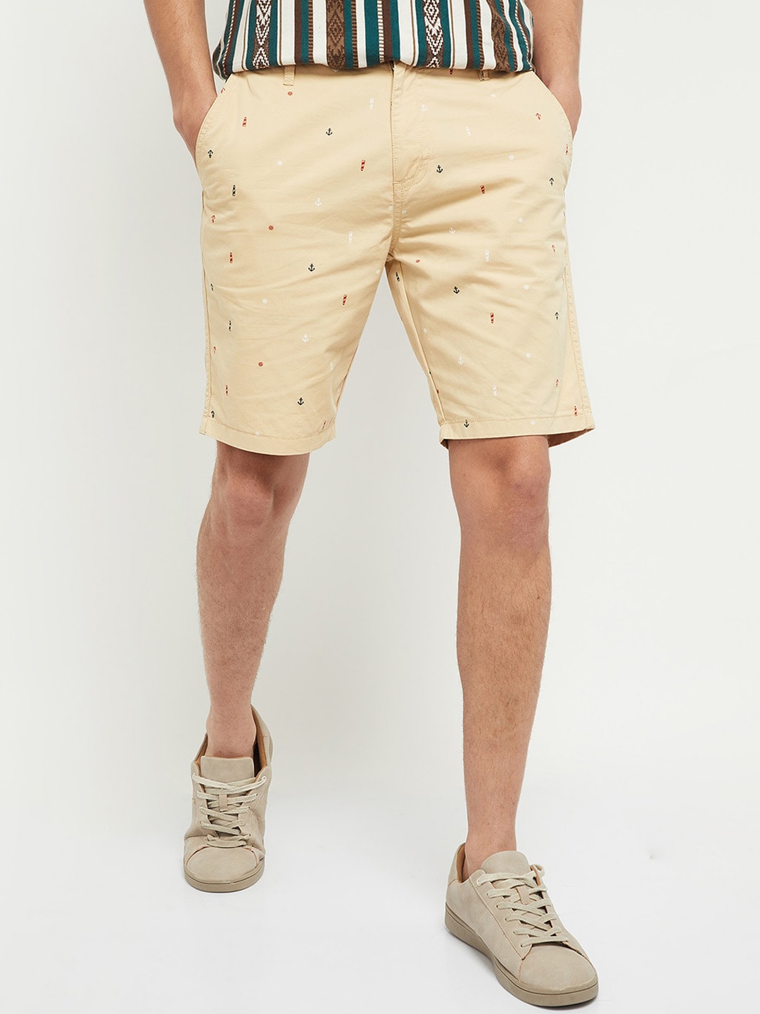 

max Men Beige Printed Regular Shorts
