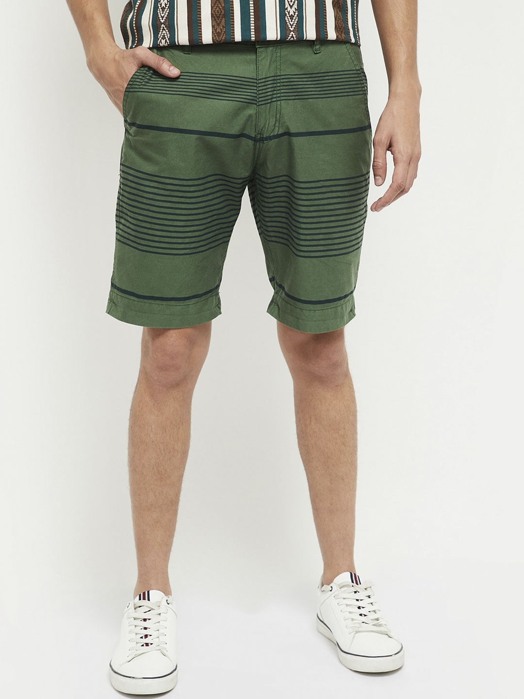 

max Men Green Striped Regular Shorts