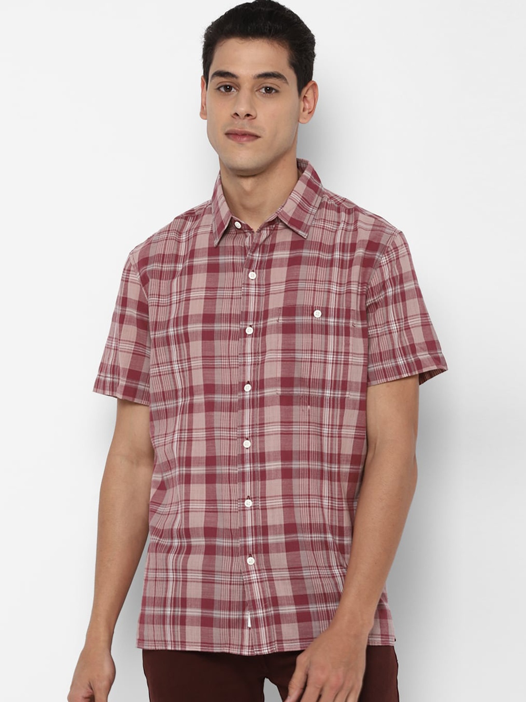 

AMERICAN EAGLE OUTFITTERS Men Red Opaque Checked Casual Shirt