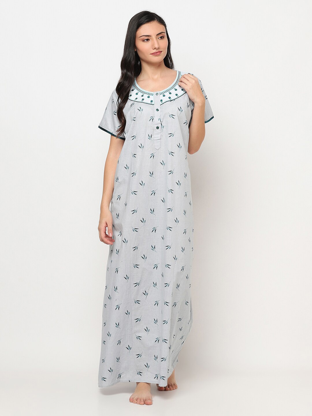 

TRUNDZ Grey & Green Printed Maxi Nightdress