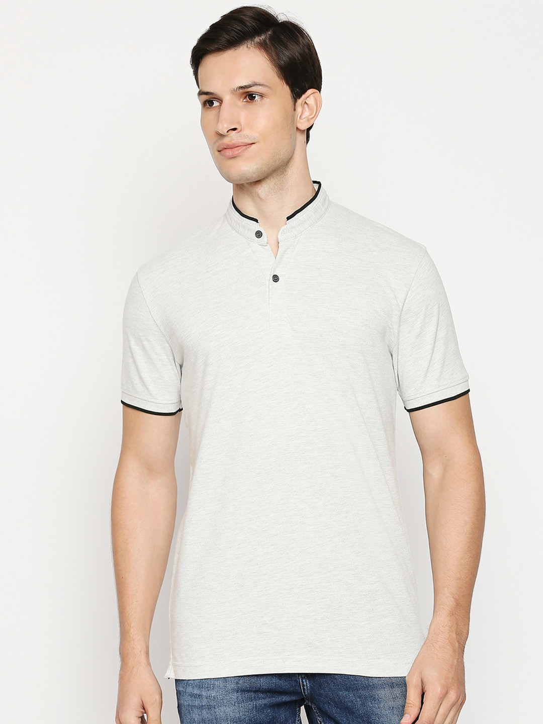 

Mufti Men Grey Mandarin Collar Slim Fit T-shirt