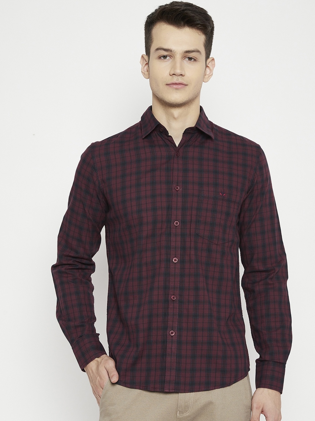 

Crimsoune Club Men Maroon & Black Slim Fit Opaque Checked Pure Cotton Casual Shirt
