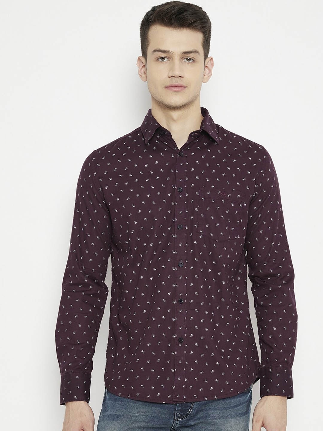 

Crimsoune Club Men Maroon & White Slim Fit Opaque Printed Pure Cotton Casual Shirt