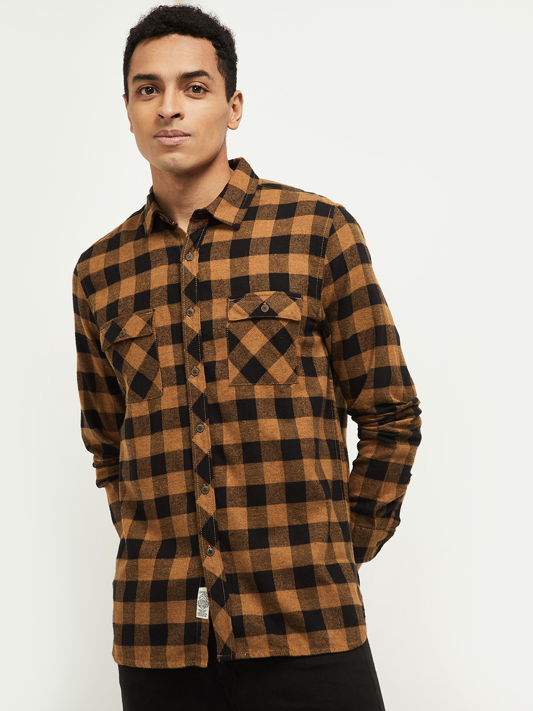 

max Men Yellow & Black Opaque Checked Pure Cotton Casual Shirt