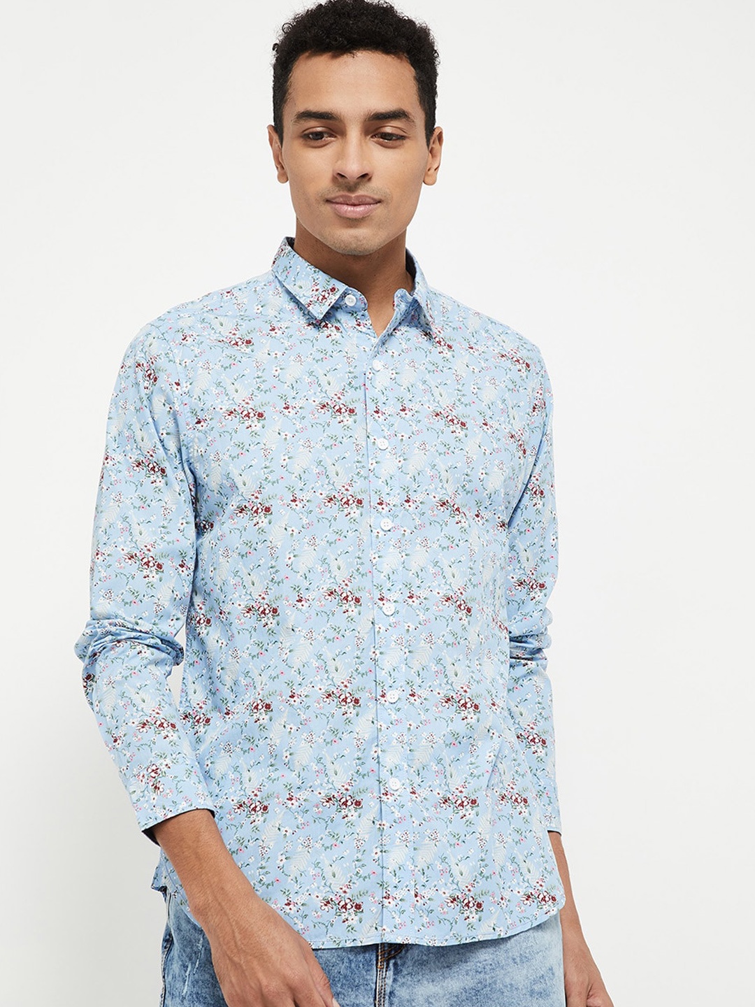 

max Men Blue & White Floral Opaque Printed Pure Cotton Casual Shirt