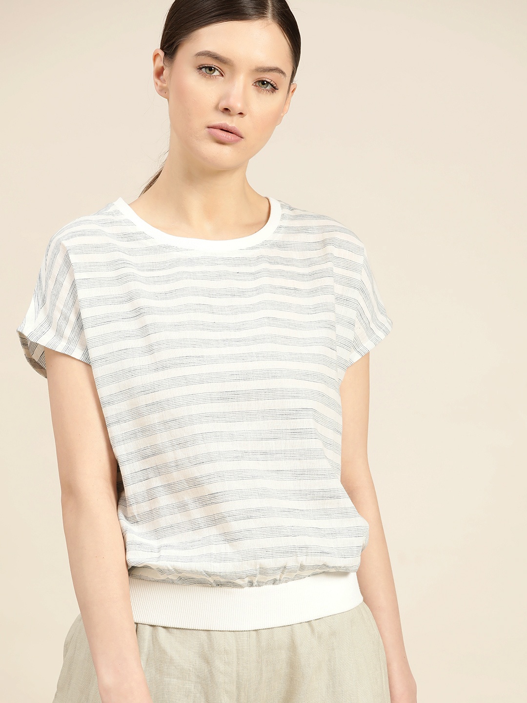

ether Kora Collection Women Off White Handloom Unbleached Fabric Blouson Top
