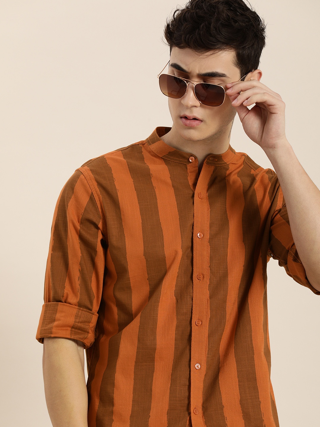 

ether Men Brown & Orange Striped Mandarin Collar Pure Cotton Casual Shirt