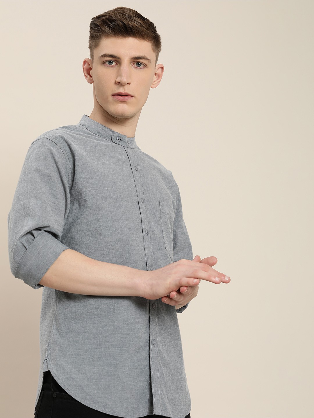 

ether Men Grey Solid Mandarin Collar Pure Cotton Casual Shirt