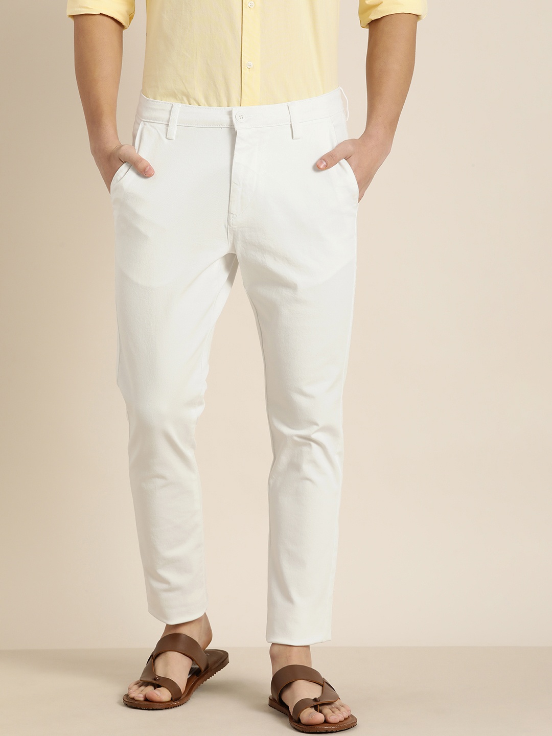 

ether Men White Solid Slim Fit Four Way Stretch Chinos Trousers