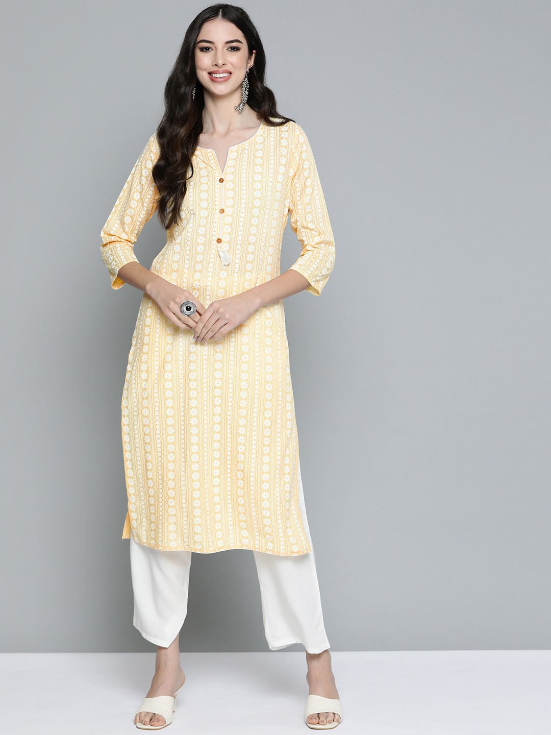 

HERE&NOW Women Yellow & Off-White Printed Regular Kurta with Palazzos, Green