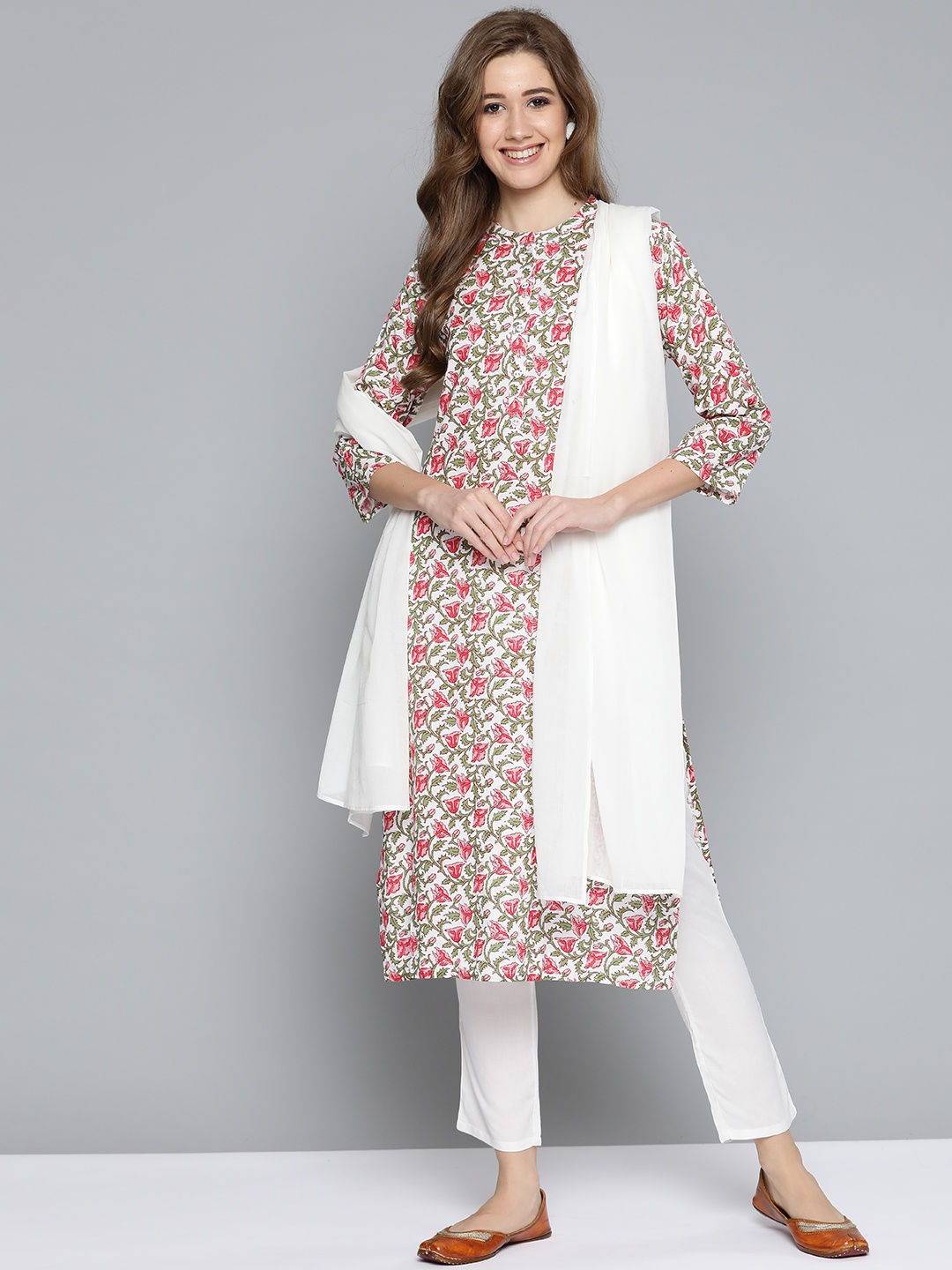 

HERE&NOW Women White Ethnic Motifs Printed Regular Kurta with Trousers & With Dupatta