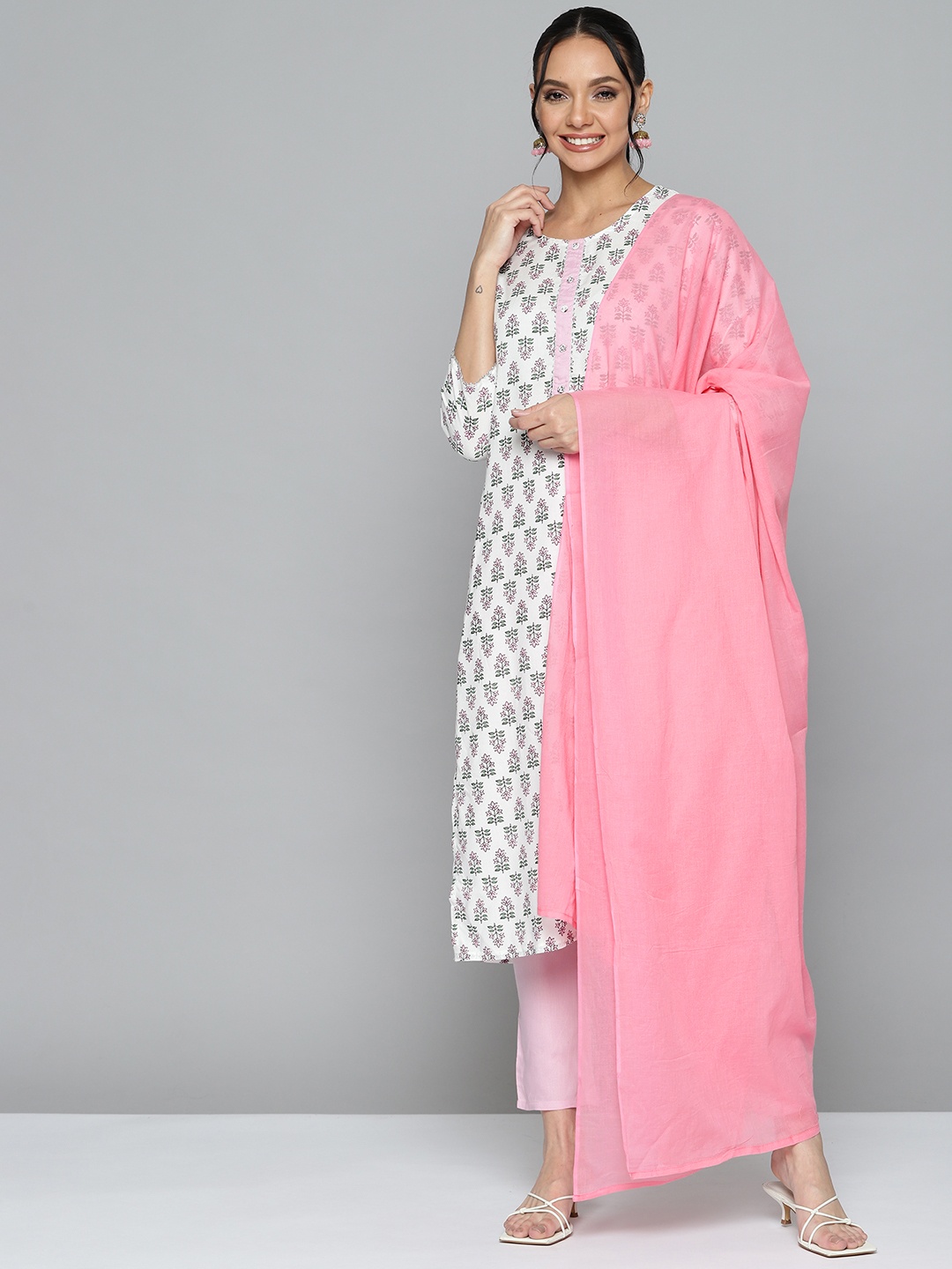 

HERE&NOW Women White Ethnic Motifs Printed Regular Kurta with Palazzos & With Dupatta