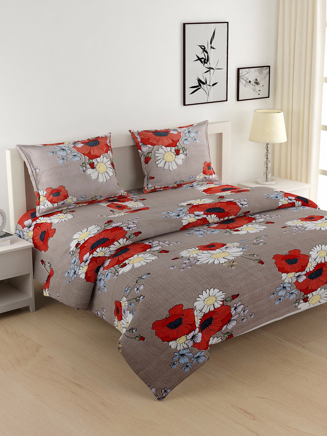 

SWAYAM Grey & Red Floral Printed Cotton Bedding Set